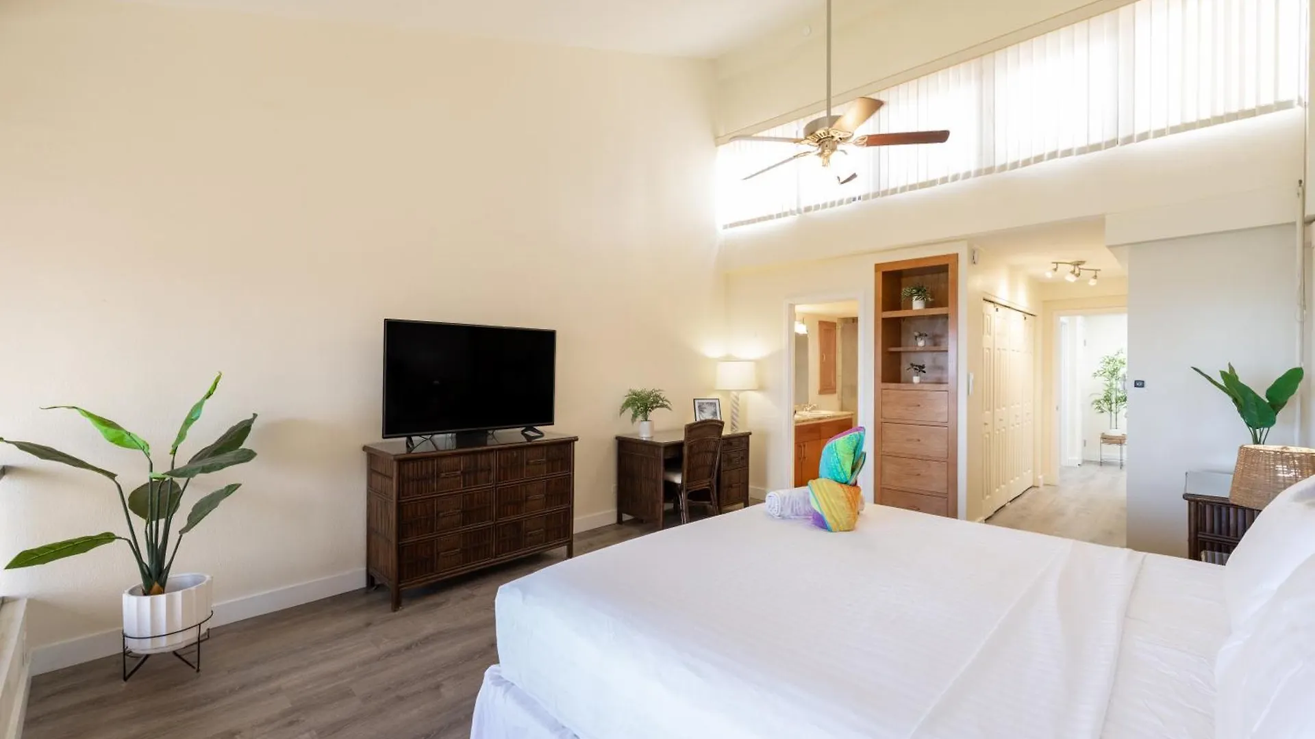Oceanview Kahana Villa - Walk To Beach & Dining Lahaina
