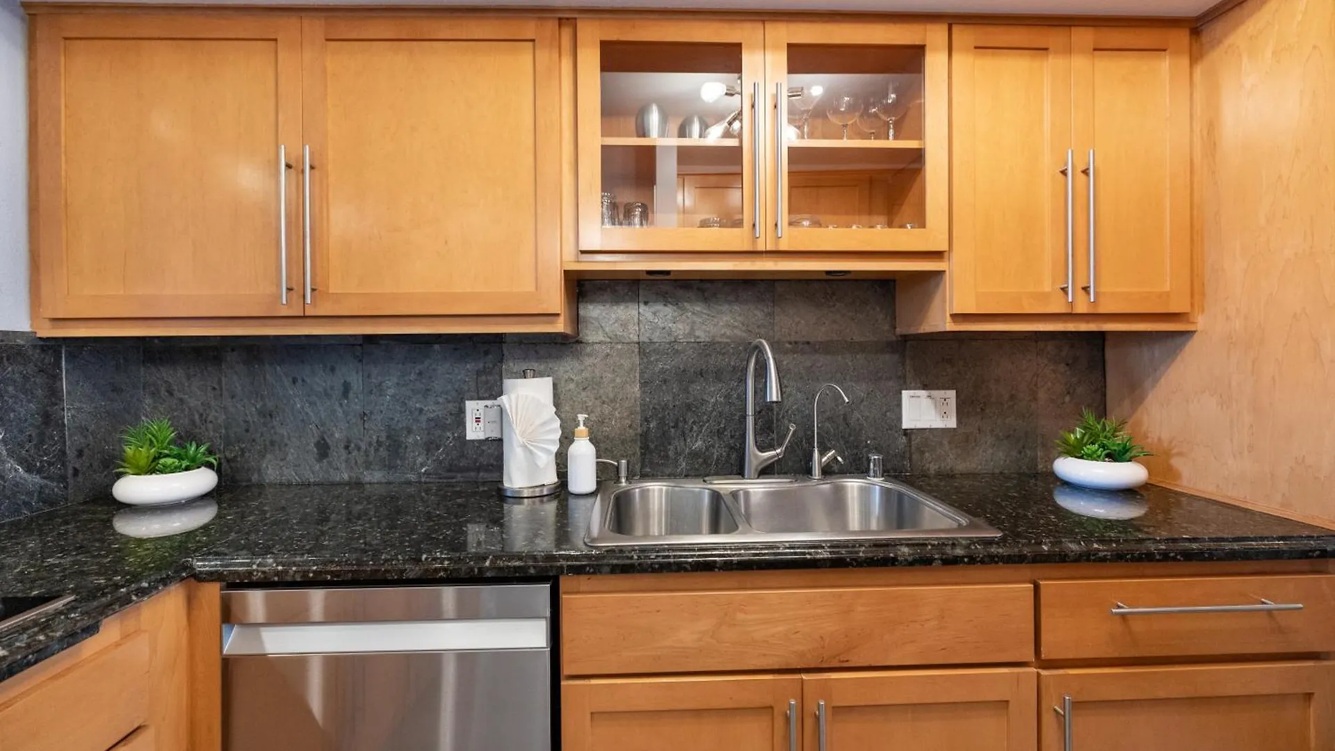 Oceanview Kahana Villa - Walk To Beach & Dining Lahaina 3*,